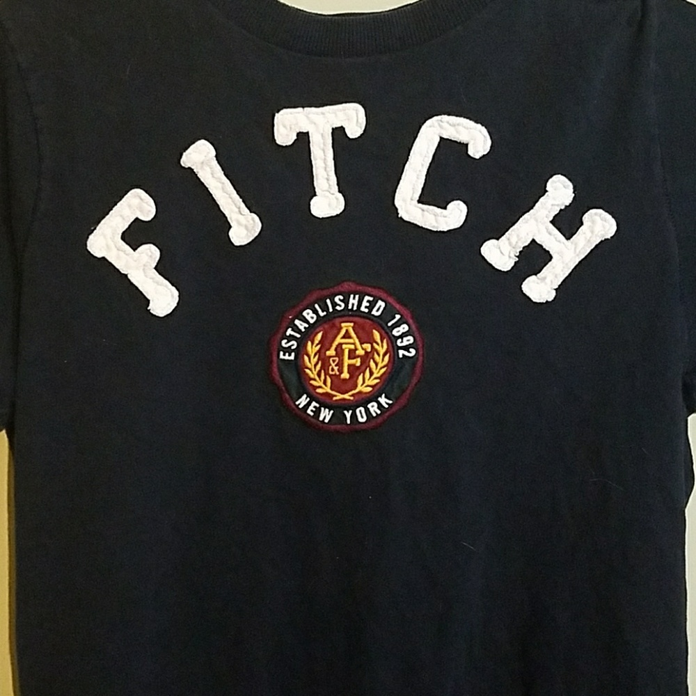 Abercrombie & ditch small t-shirt
